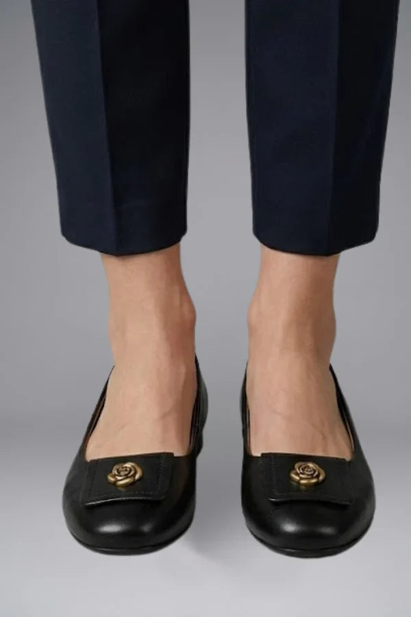 Black Slip-On Flat Shoes with Decorative Detail