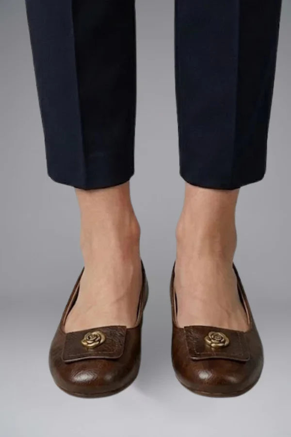 Black Slip-On Flat Shoes with Decorative Detail