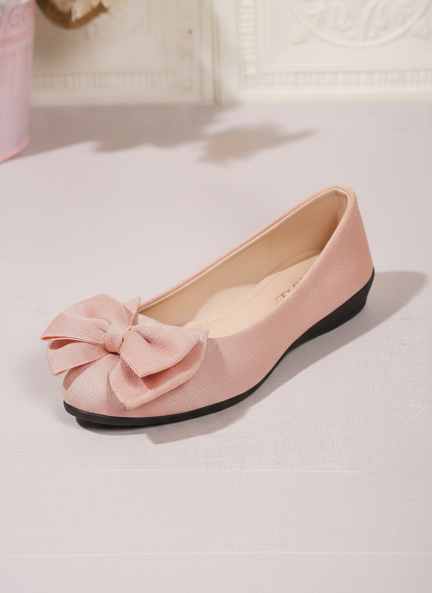 Emerald Ballet Flats with Bow Detail for Effortless Comfort
