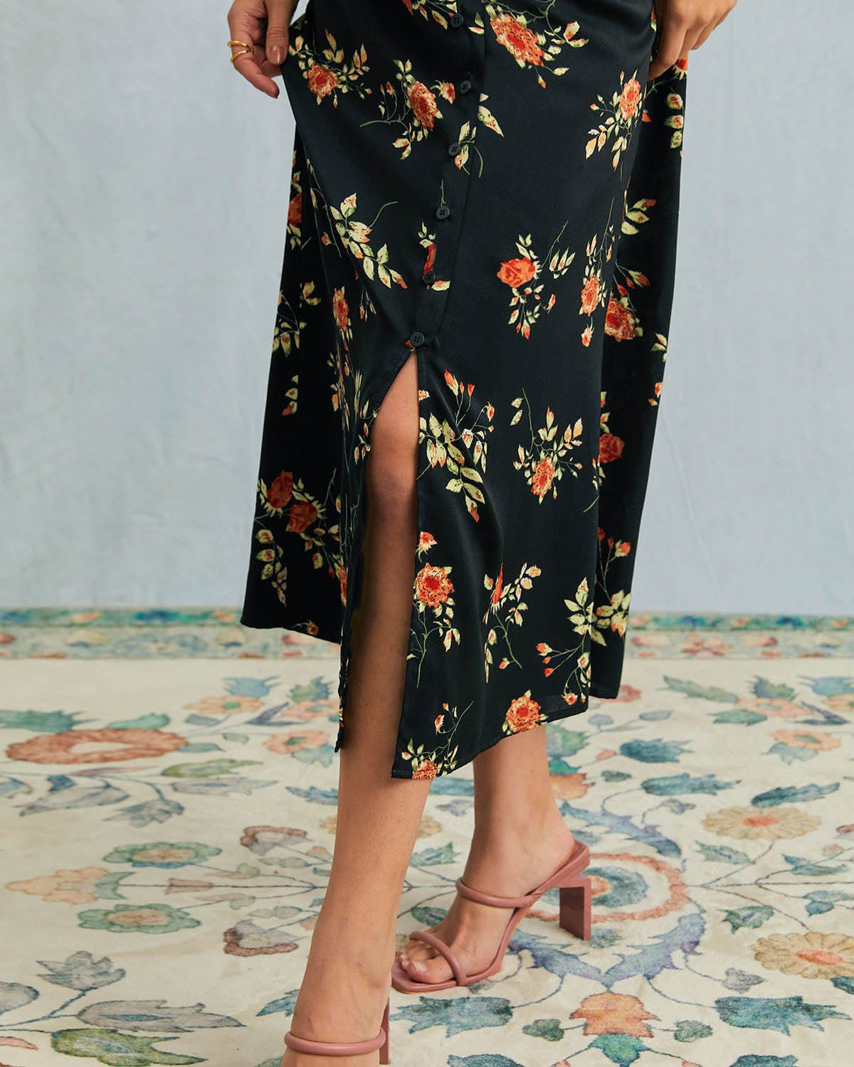 Black Floral V-Neck Maxi Dress - Effortless Elegance